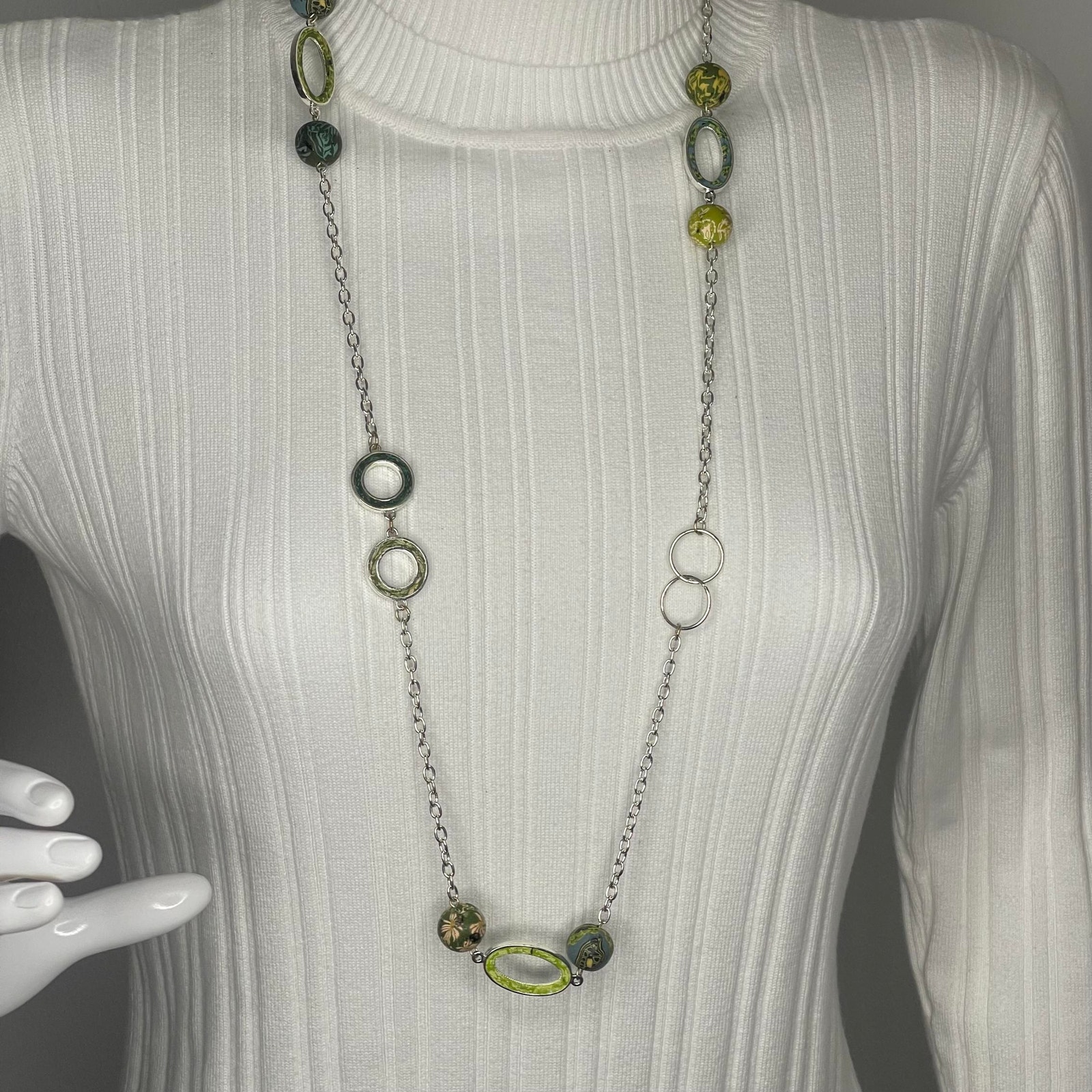 Viva Beads Silver Necklace Silver Tone Green Clay Beads Signed Chunky Beaded 23$